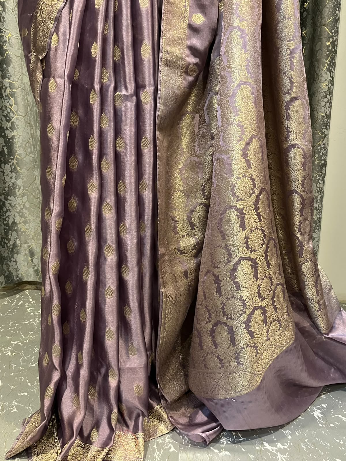 Premium Banarsi Lilac Saree