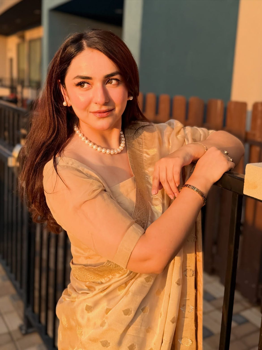 Yumna Zaidi Banarsi Saree