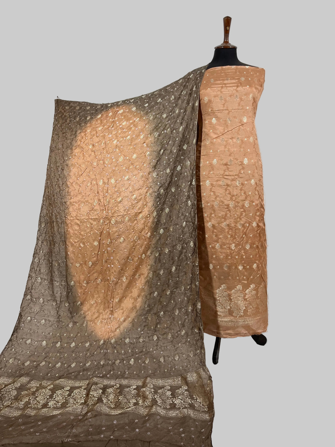 chunri banarsi 3 piece suit