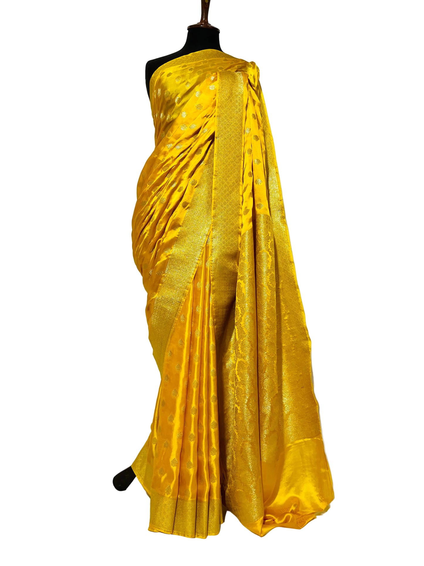 Mayo Banarasi Silk Saree