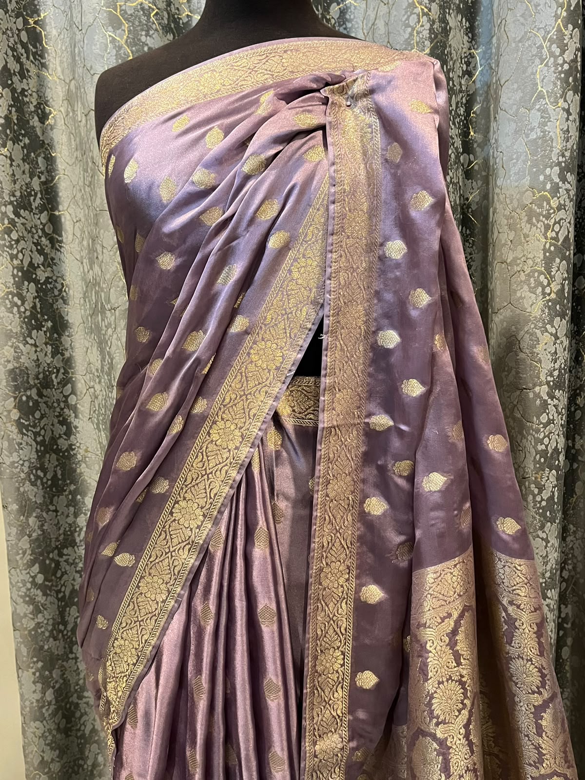 Premium Banarsi Lilac Saree