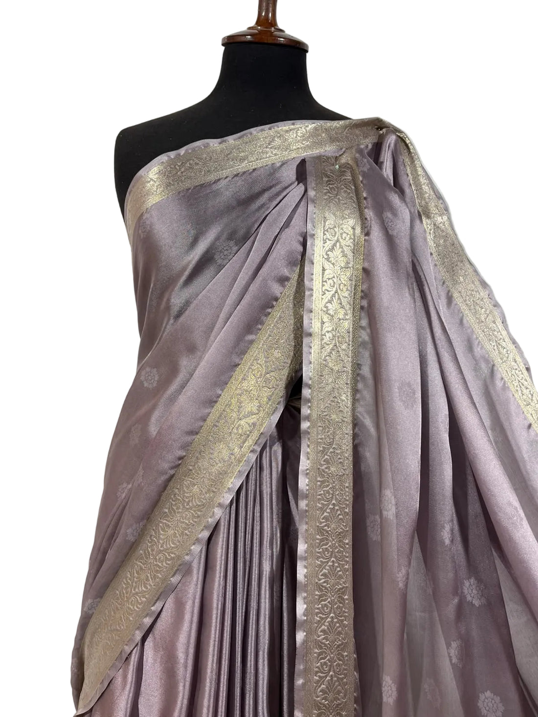 Elegant Lilac Banarsi Saree