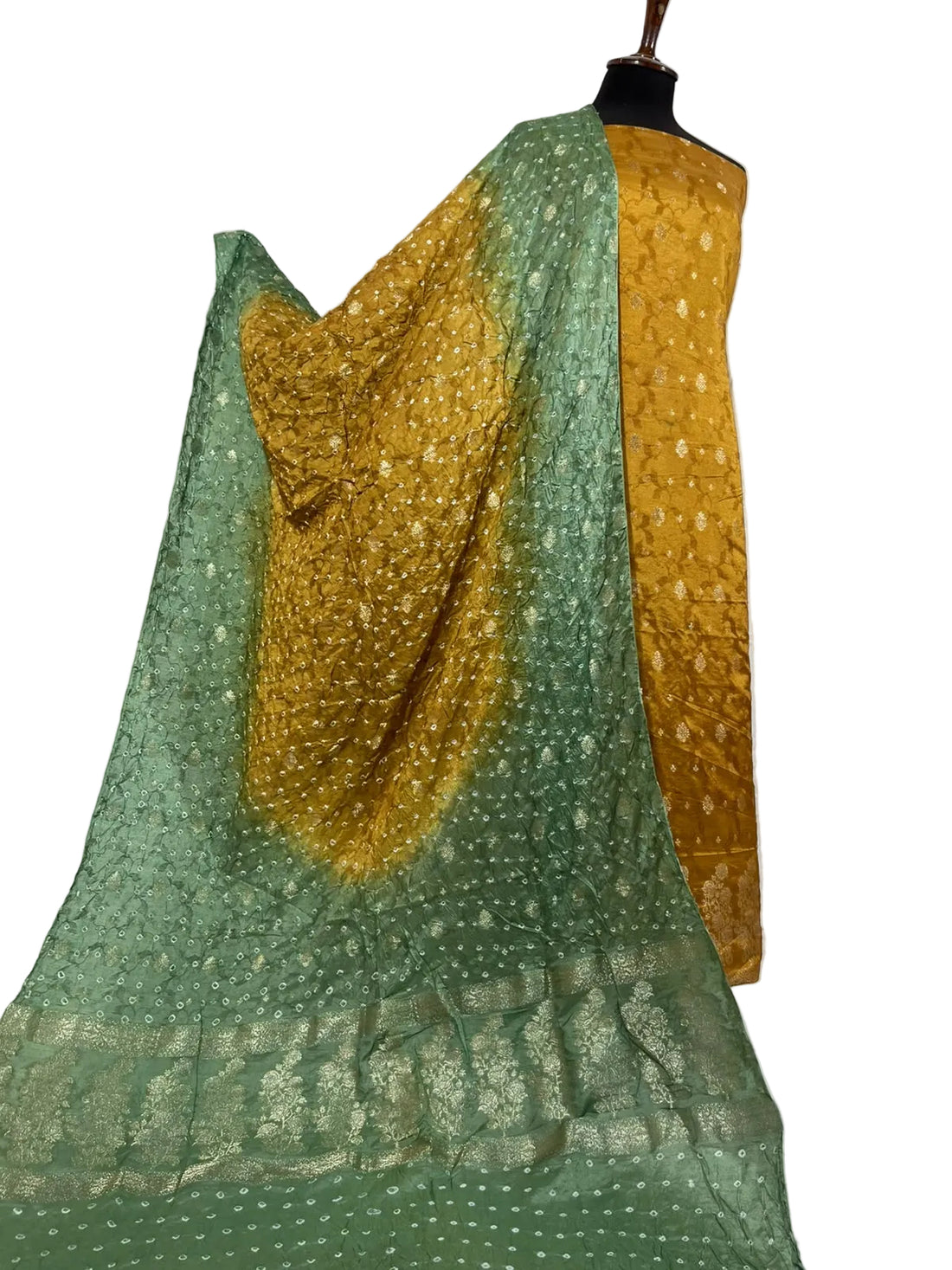 Chunri bandhani 3 piece suit